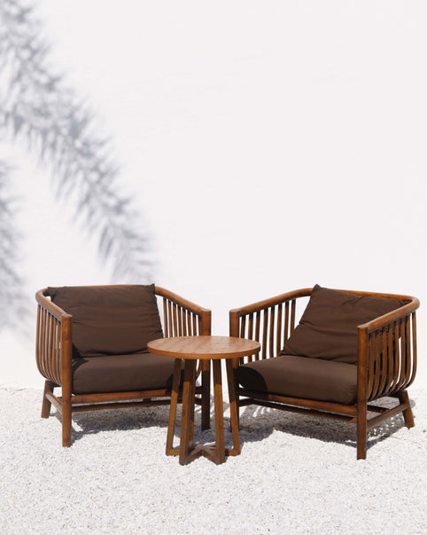Estilo mediterráneo vs. minimalismo moderno: ¿cuál elegir para tu jardín?